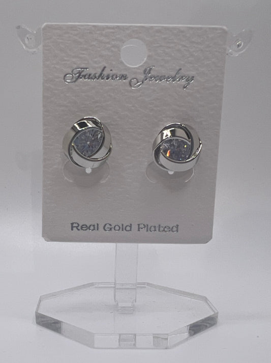 Knot Stud Earrings gold plated