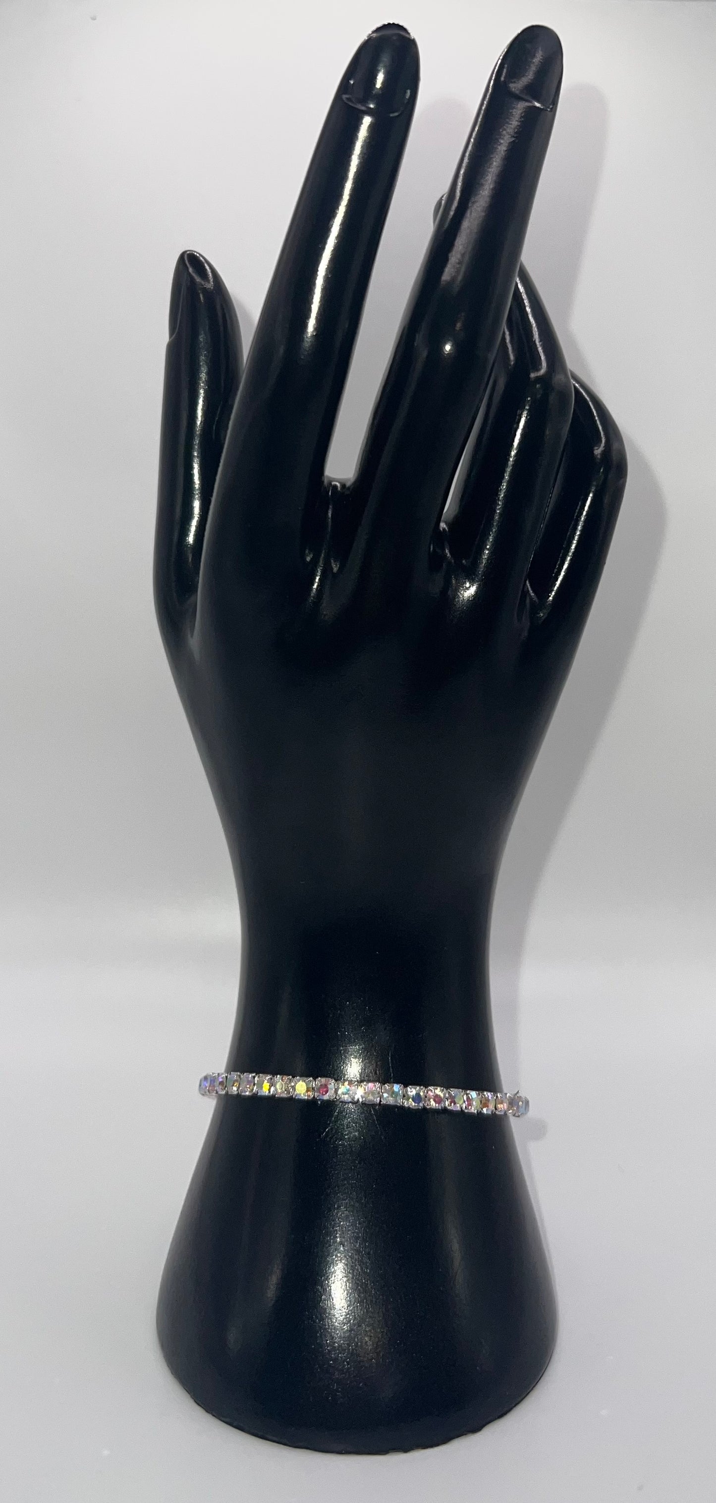 Gracie bracelet- iridescent ￼