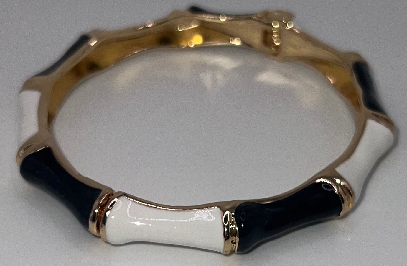 Missy bracelet - black and white