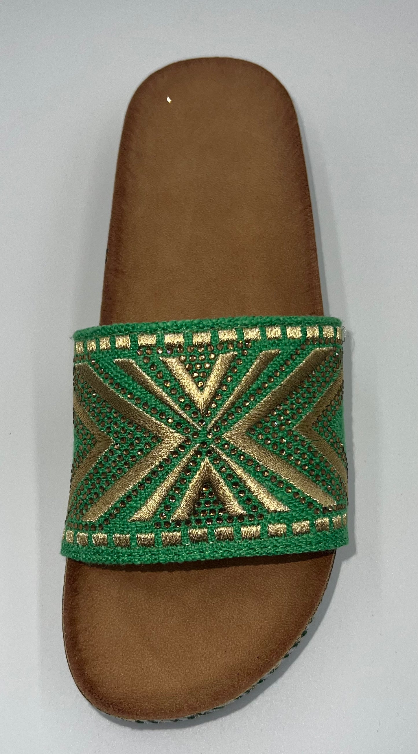 Green boho x sliders